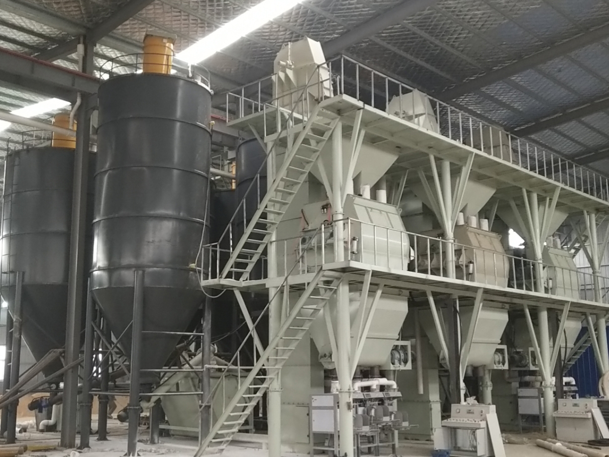 河南干粉砂漿設備現場